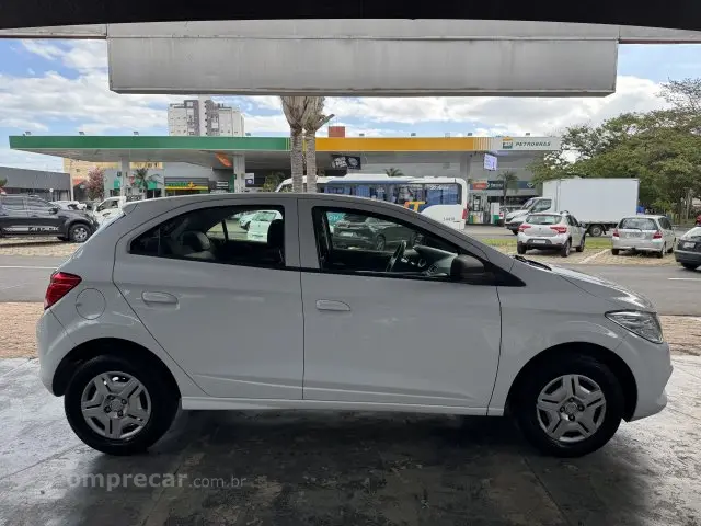 ONIX - 1.0 MPFI LT 8V 4P MANUAL