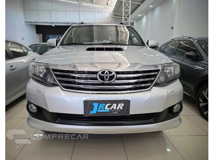 HILUX SW4 3.0 SRV 4X4 16V TURBO INTERCOOLER DIESEL 4P AUTOMA