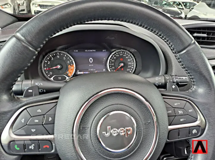 RENEGADE 1.8 16V Limited