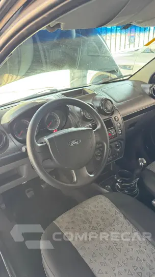 FIESTA 1.6 MPI Class Sedan 8V