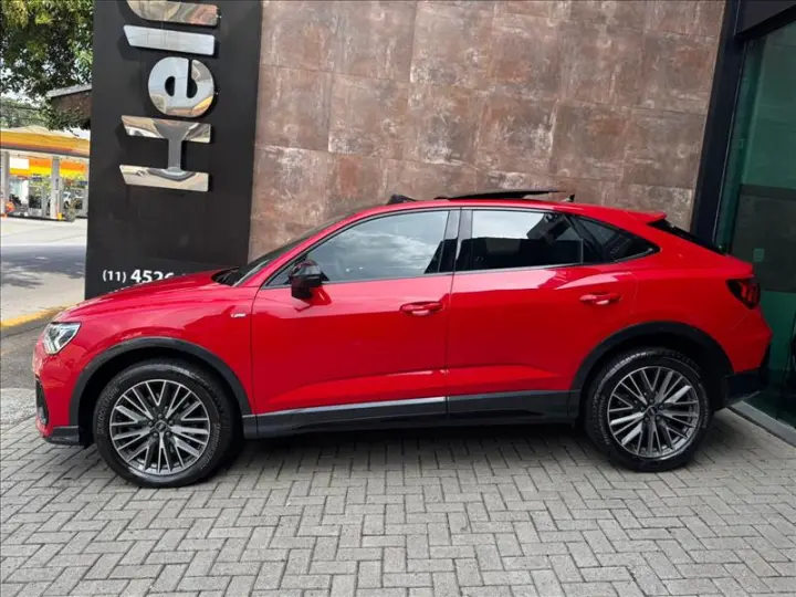 Q3 2.0 40 TFSI Sportback Performance Black Quattro