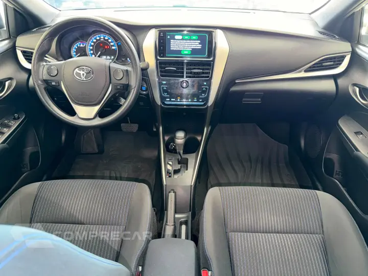 YARIS 1.5 16V XL