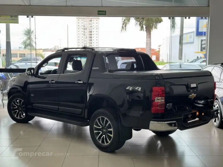 S10 2.8 12V HIGH COUNTRY CABINE DUPLA 4X4 TURBO DIESEL AUTOM