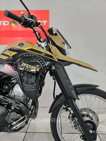 XTZ 250 LANDER