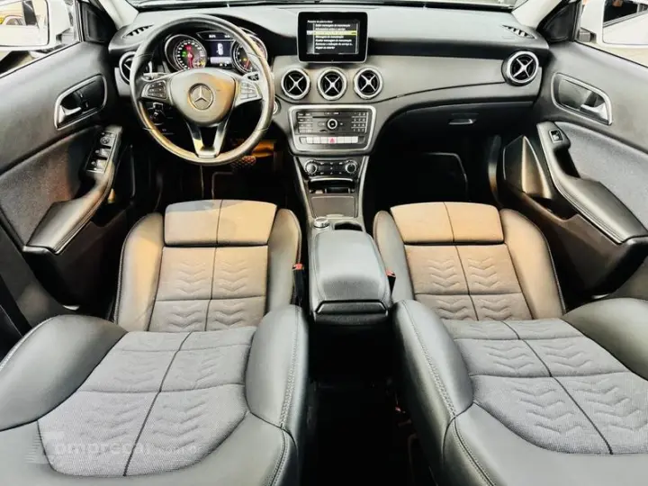 GLA 200 1.6 CGI STYLE 16V TURBO 4P