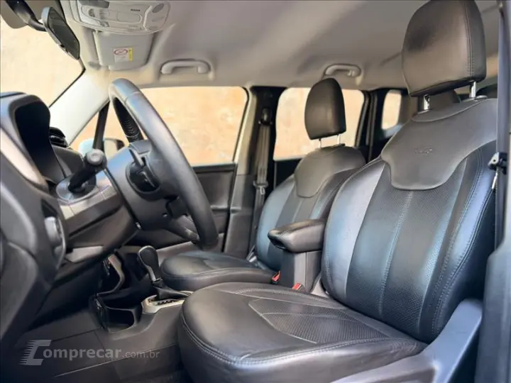 RENEGADE 1.8 16V Longitude