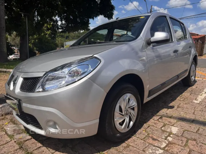 SANDERO Authentique Hi-Flex 1.0 16V 5p