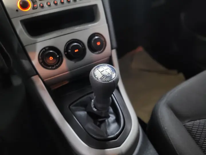 308 Active 1.6 Flex 16V 5p mec.