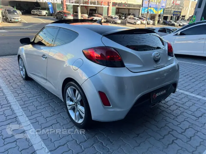 Veloster 1.6 16V  140cv Aut.