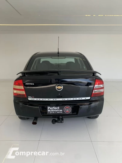 ASTRA 2.0 MPFI Advantage 8V