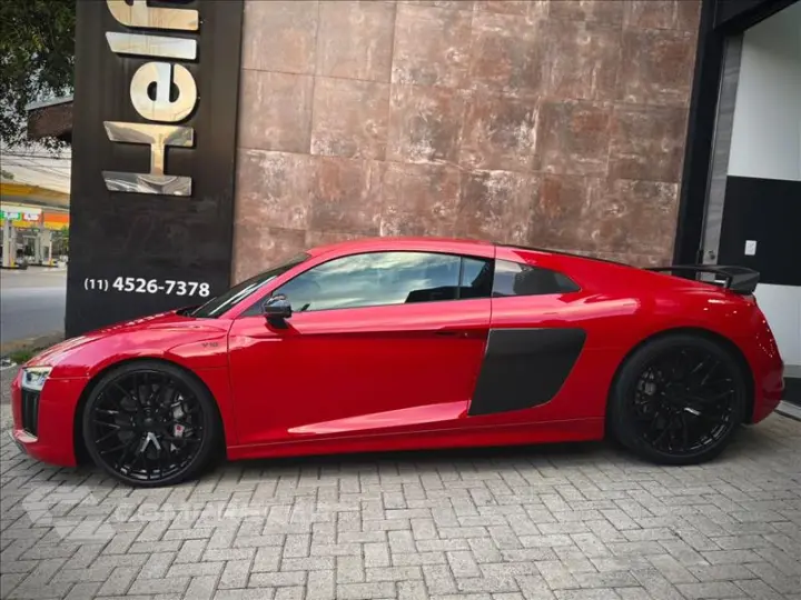 R8 5.2 FSI Coupe Plus Quattro V10 40V S Tronic