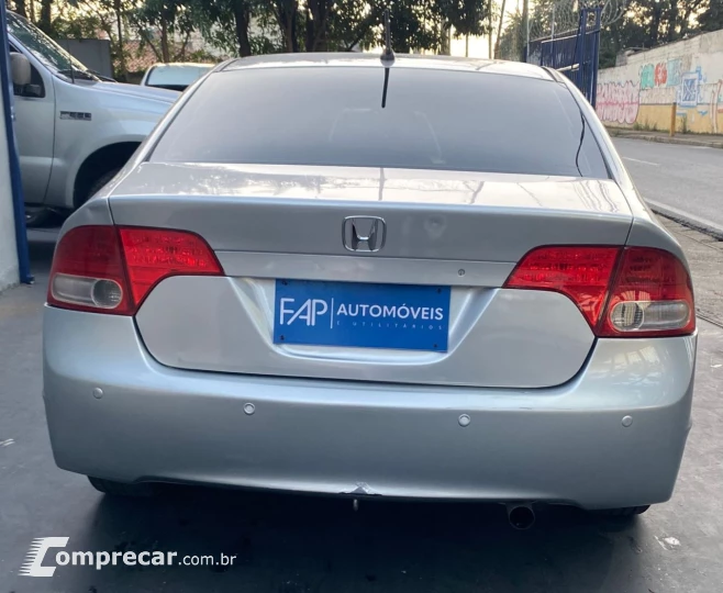 Civic 1.8 16V 4P FLEX LXL SE AUTOMÁTICO