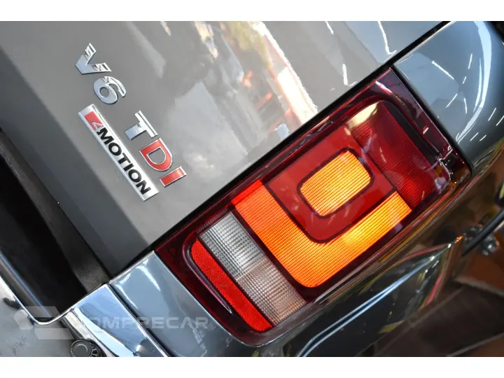 AMAROK 3.0 V6 TDI DIESEL HIGHLINE CD 4MOTION AUTOMÁTICO