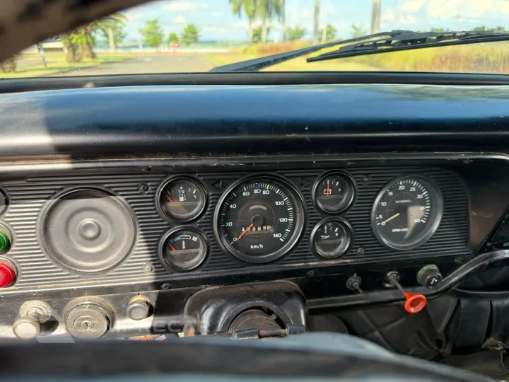 F-1000 3.9 Super Serie 4X2 CS 8V Turbo