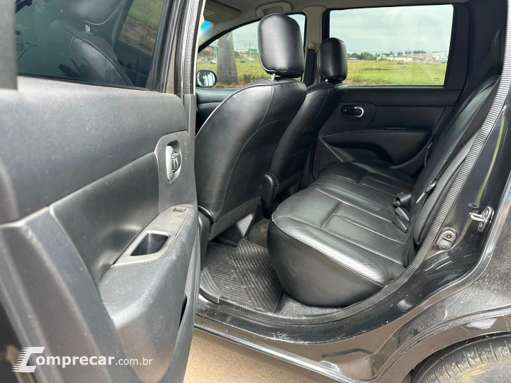 LIVINA 1.6 SL 16V