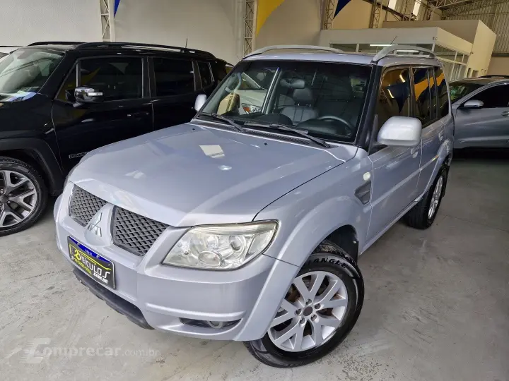 PAJERO TR4 2.0 4X2 16V 140CV FLEX 4P AUTOMÁTICO