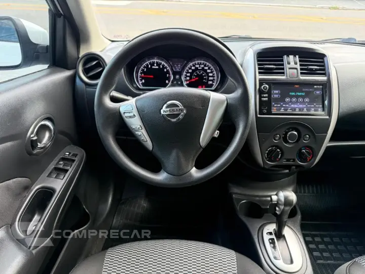 VERSA SV 1.6 16V FlexStart 4p Aut.