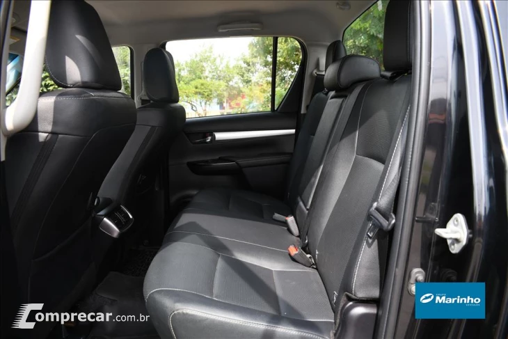HILUX 2.8 D-4D TURBO DIESEL CD SRX 4X4 AUTOMÁTICO