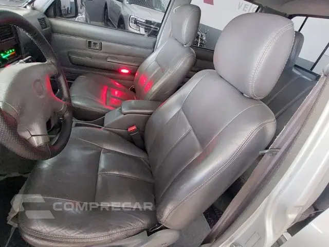 HILUX - 3.0 SRV 4X4 CD 16V TURBO 4P MANUAL