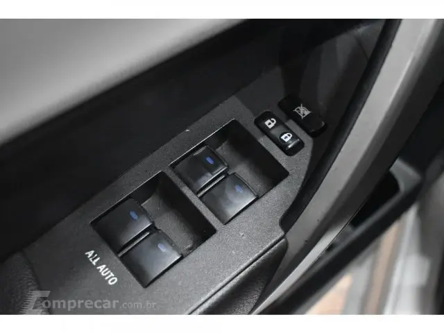 COROLLA - 2.0 XEI 16V 4P AUTOMÁTICO