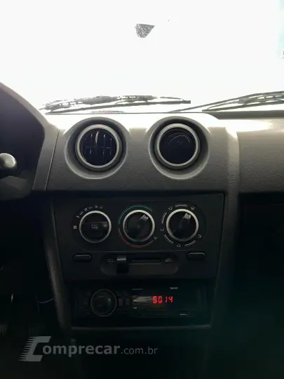 PRISMA 1.4 MPFI JOY 8V