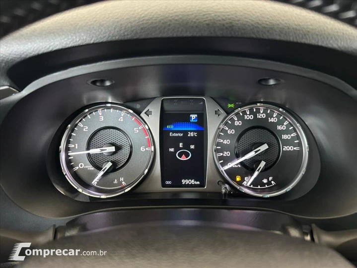 HILUX 2.8 D-4D TURBO DIESEL CD SRX PLUS 4X4 AUTOM