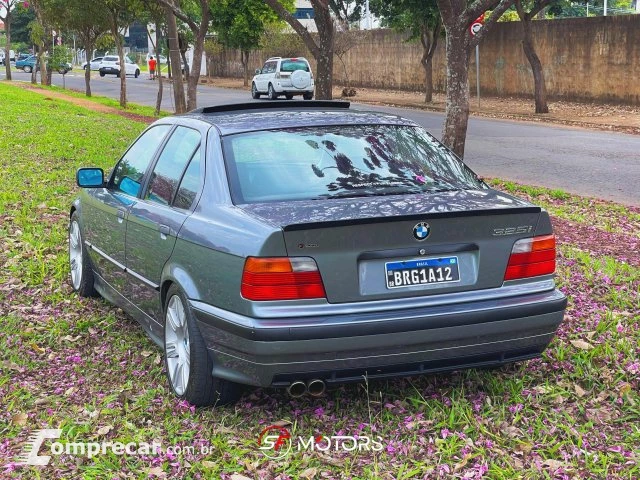 325i - 2.5 SEDAN 24V 4P AUTOMÁTICO