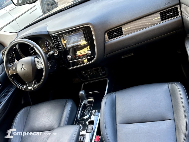 OUTLANDER 3.0 MIVEC V6 GASOLINA HPE-S AWD AUTOMÁTICO