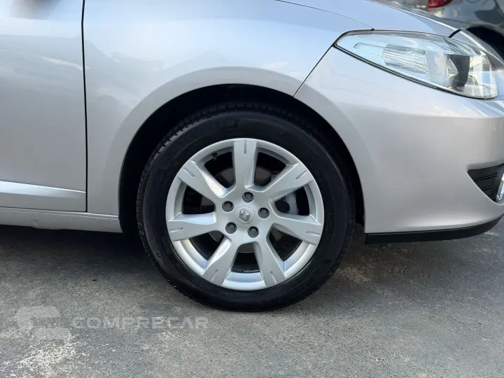 FLUENCE Sedan Privilège 2.0 16V FLEX Aut