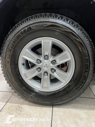 L200 TRITON 2.4 16V Turbo Sport Outdoor GLS CD 4X4