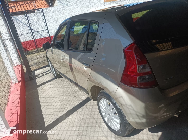 SANDERO 1.6 Privilége 8V