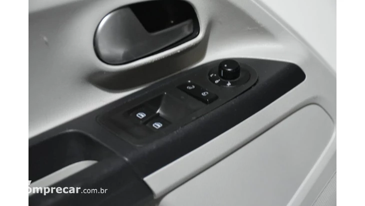 UP - 1.0 TSI MOVE UP 12V 4P MANUAL
