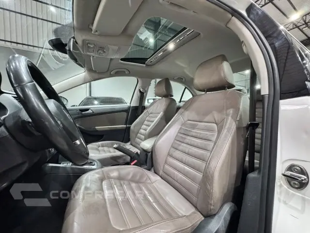 JETTA - 2.0 TSI HIGHLINE 200CV 4P TIPTRONIC
