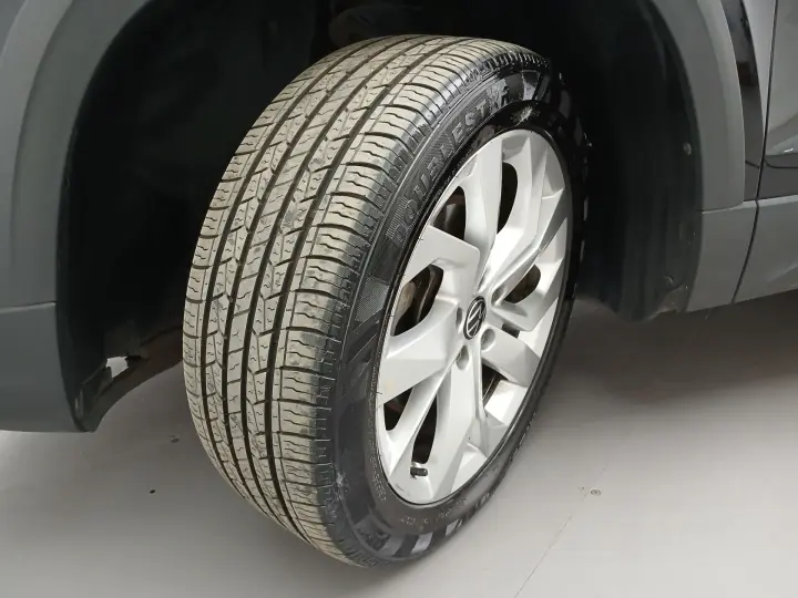 TAOS 1.4 250 TSI TOTAL FLEX COMFORTLINE AUTOMÁTICO