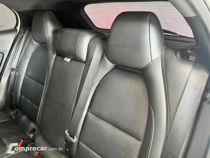 GLA 200 Enduro 1.6 TB 16V Flex Aut.
