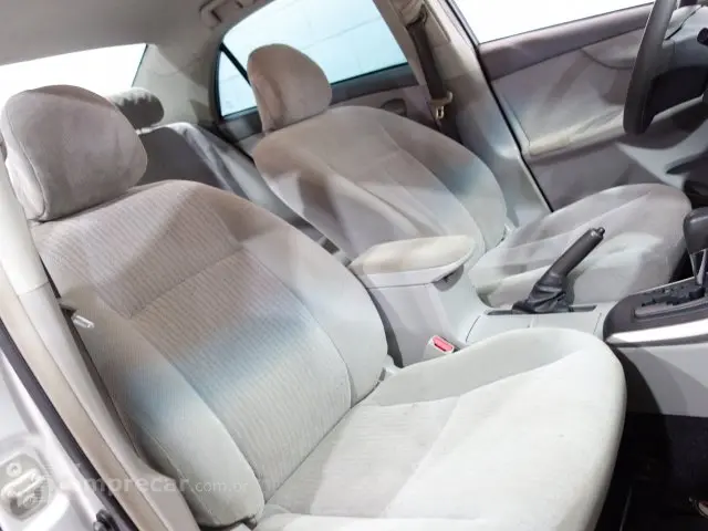 COROLLA - 1.8 XLI 16V 4P AUTOMÁTICO