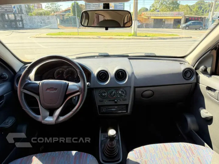 CELTA 1.0 MPFI Life 8V