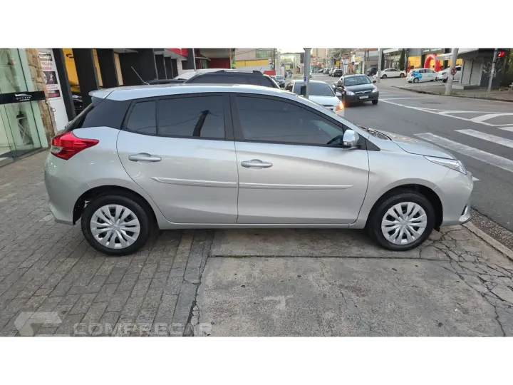YARIS 1.5 16V FLEX XL MULTIDRIVE