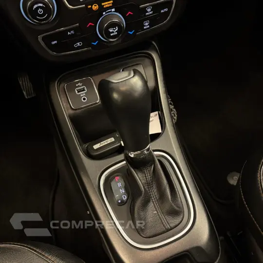 COMPASS LONGITUDE 2.0 4x2 Flex 16V Aut.