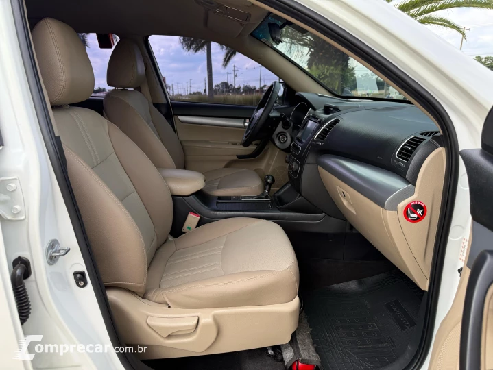 SORENTO 2.4 EX 4X2 16V