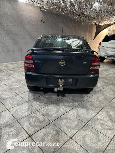 ASTRA 2.0 MPFI Advantage 8V