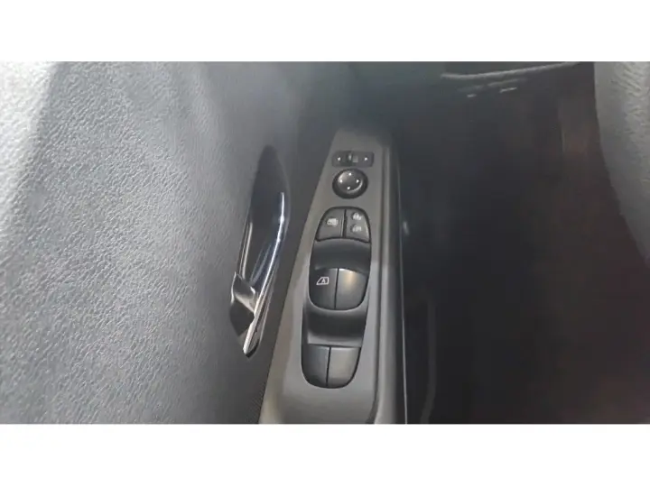 KICKS Sense 1.6 16V Flex Aut.