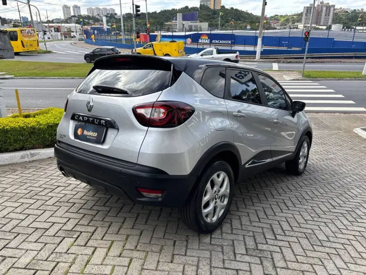 CAPTUR Life 1.6 16V Flex 5p Aut.