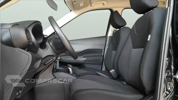 KICKS PLAY 1.6 16V FLEXSTART SENSE XTRONIC