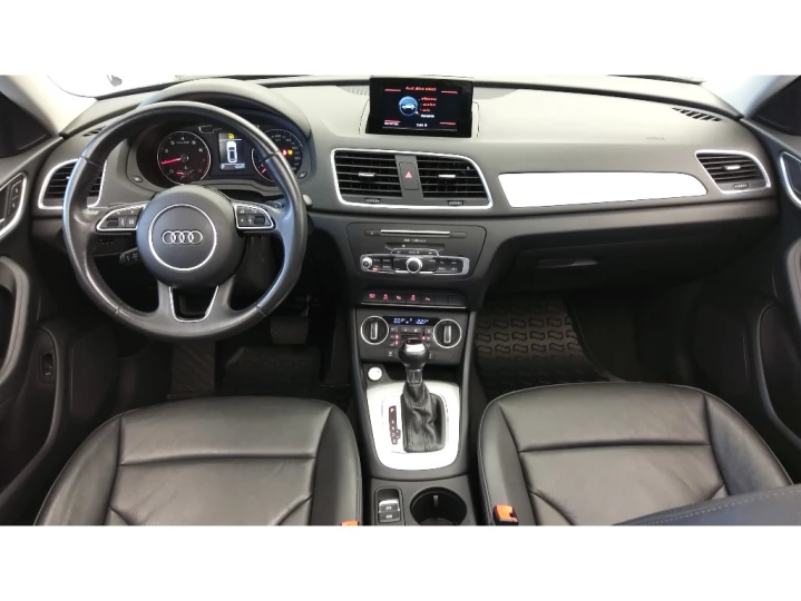 Q3 1.4 TFSI FLEX PRESTIGE PLUS S TRONIC