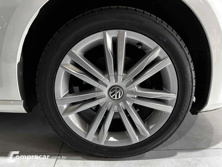 GOLF 1.0 TSI COMFORTLINE 12V TOTAL FLEX 4P MANUAL