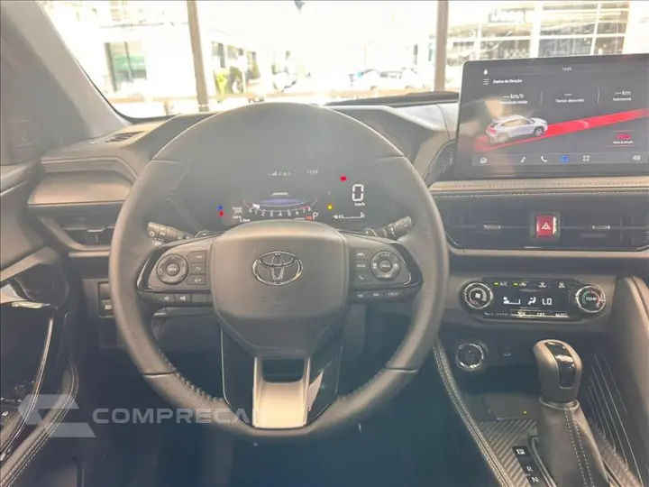 YARIS CROSS 1.5 VVT-I XRE