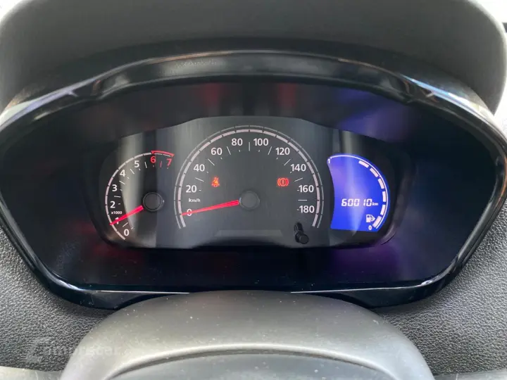 KWID 1.0 12V SCE Outsider