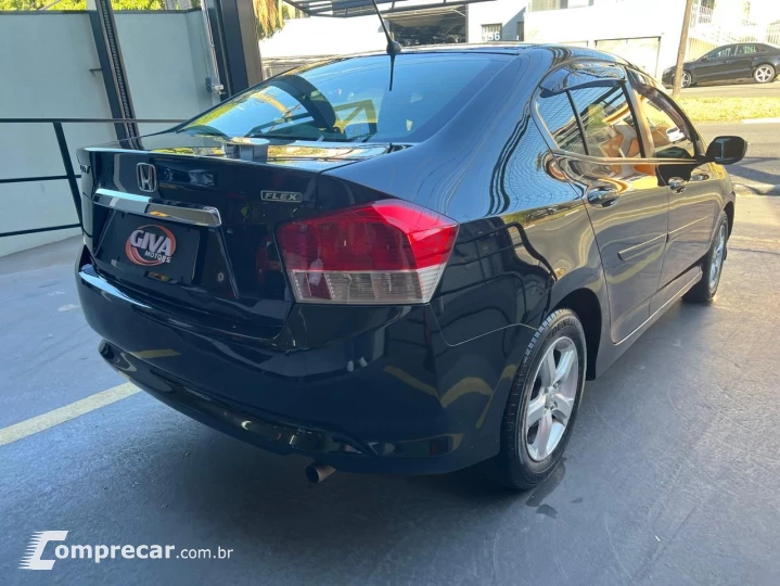 CITY Sedan LX 1.5 Flex 16V 4p Aut.
