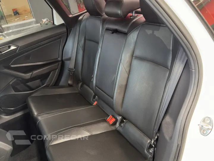 JETTA 1.4 250 TSI TOTAL FLEX R-LINE TIPTRONIC